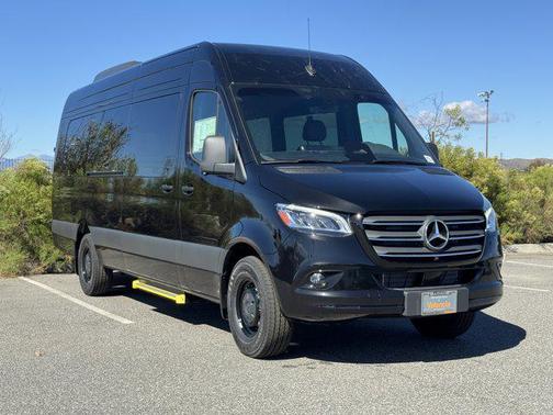 2026 Mercedes-Benz Sprinter 2500 High Roof