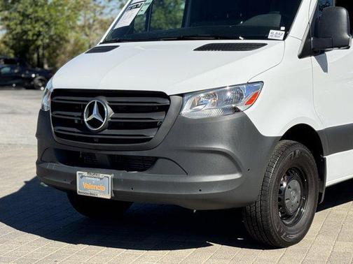 2023 Mercedes-Benz Sprinter 1500 Standard Roof 4-Cyl Gas