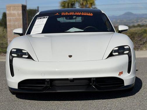 2020 Porsche Taycan Turbo