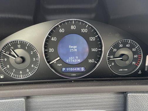 2005 Mercedes-Benz CLK-Class 320