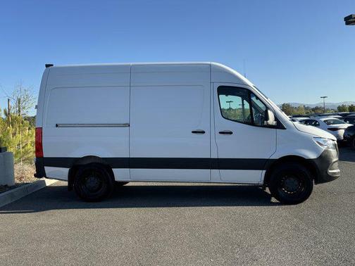 2020 Mercedes-Benz Sprinter 1500 Standard Roof I4