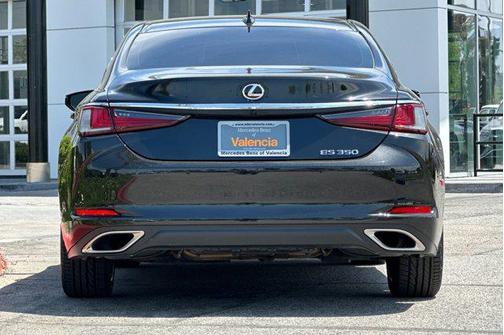 2023 Lexus ES 350 Base