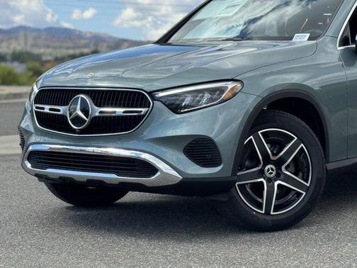 2026 Mercedes-Benz GLC 300 Base