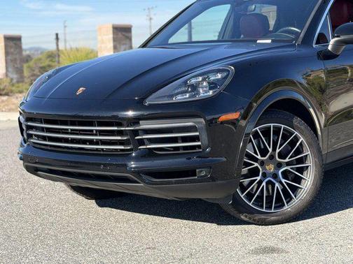 2021 Porsche Cayenne Cayenne