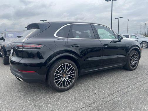 2021 Porsche Cayenne Cayenne