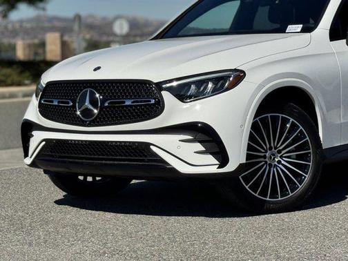 2025 Mercedes-Benz GLC 300 4MATIC Coupe