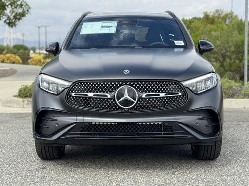 2026 Mercedes-Benz GLC 300 Base