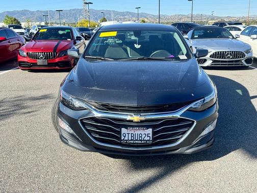 Shadow Gray Metallic 2020 Chevrolet Malibu FWD LT