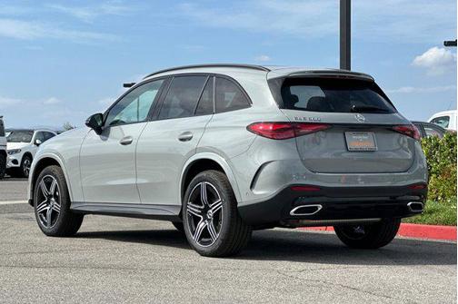 2025 Mercedes-Benz GLC 300 Base