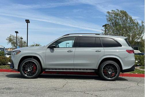 2025 Mercedes-Benz AMG GLS 63 Base