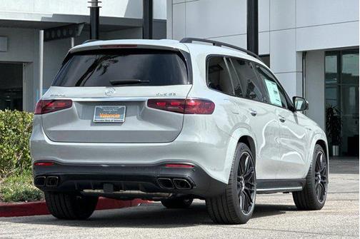 2025 Mercedes-Benz AMG GLS 63 Base