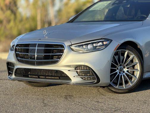 2022 Mercedes-Benz S-Class 4MATIC