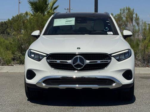 2025 Mercedes-Benz GLC 300 Base