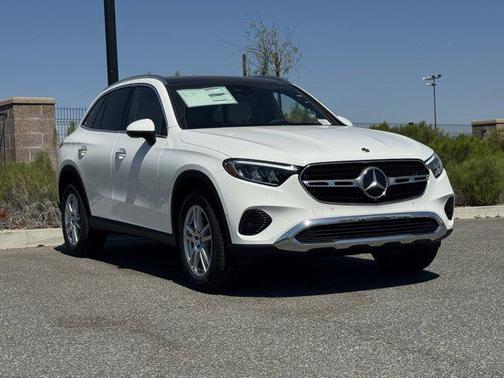 2025 Mercedes-Benz GLC 300 Base