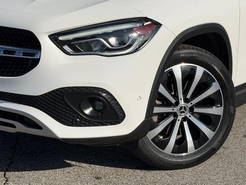 2021 Mercedes-Benz GLA 250 Base 4MATIC