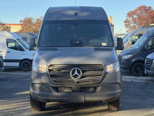 2026 Mercedes-Benz Sprinter 2500 Standard Roof