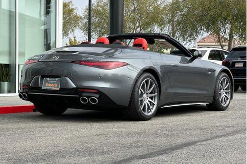 2025 Mercedes-Benz AMG SL 43 Base