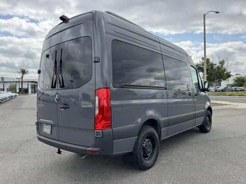 2025 Mercedes-Benz Sprinter 2500 Standard Roof