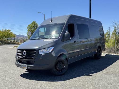2025 Mercedes-Benz Sprinter 2500 High Roof