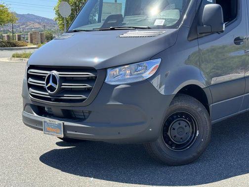 2025 Mercedes-Benz Sprinter 2500 High Roof