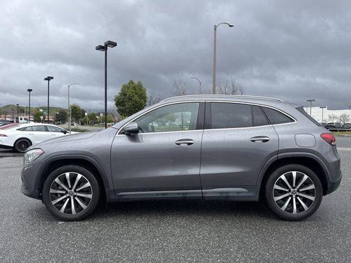 2021 Mercedes-Benz GLA 250 Base 4MATIC