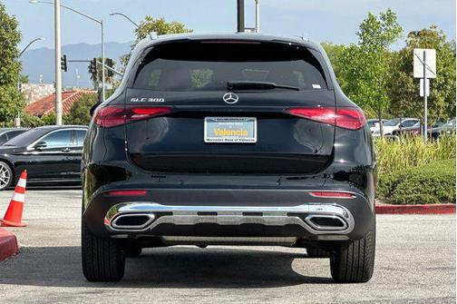 2025 Mercedes-Benz GLC 300 Base