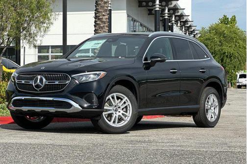 2025 Mercedes-Benz GLC 300 Base