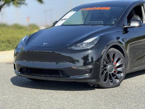 2022 Tesla Model Y Performance Dual Motor All-Wheel Drive