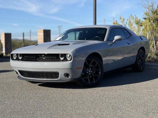 2022 Dodge Challenger SXT