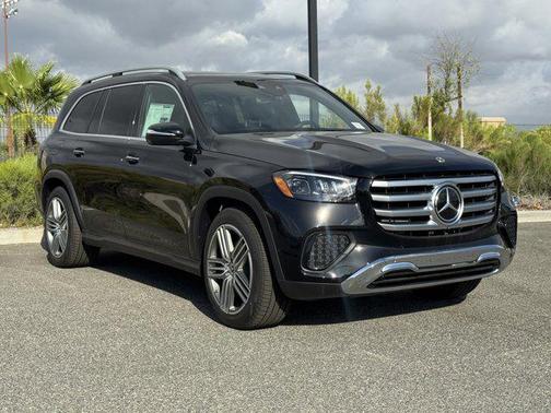 2025 Mercedes-Benz GLS 450 4MATIC