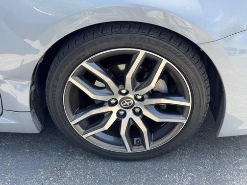 2016 Scion tC Base