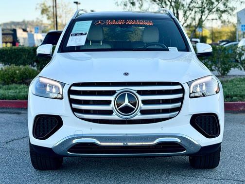 2025 Mercedes-Benz GLS 450 4MATIC