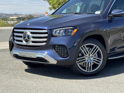 2026 Mercedes-Benz GLS 450 4MATIC