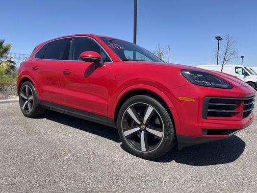 2024 Porsche Cayenne AWD