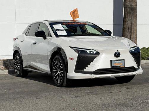 2023 Lexus RZ 450e Luxury