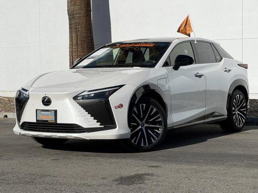 2023 Lexus RZ 450e Luxury
