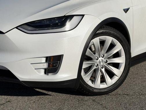 2020 Tesla Model X Long Range Plus Dual Motor All-Wheel Drive