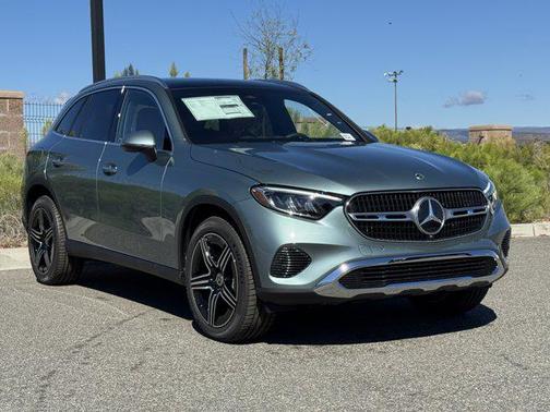 2026 Mercedes-Benz GLC 300 Base