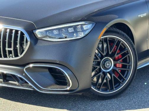 2026 Mercedes-Benz AMG S 63 E 4MATIC