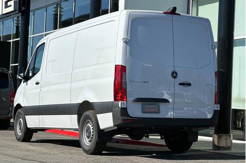 2025 Mercedes-Benz Sprinter 2500 Standard Roof