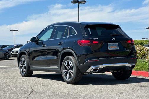 2025 Mercedes-Benz GLA 250 Base