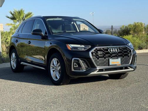 2024 Audi Q5 45 S line Premium