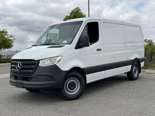 2025 Mercedes-Benz Sprinter 2500 Standard Roof