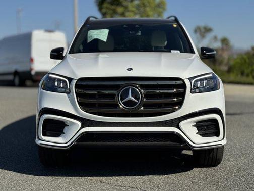 2025 Mercedes-Benz GLS 450 4MATIC