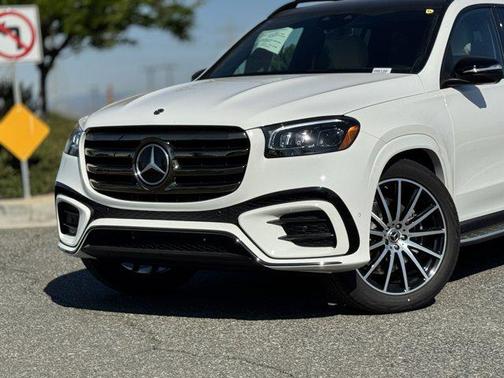 2025 Mercedes-Benz GLS 450 4MATIC