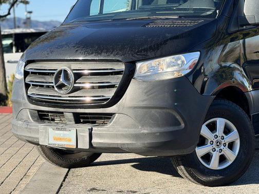 2019 Mercedes-Benz Sprinter 2500 High Roof
