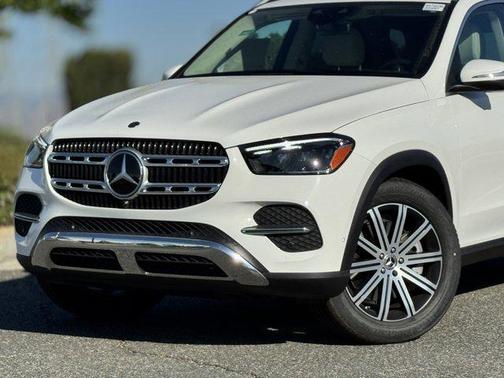 2025 Mercedes-Benz GLE 450e 4MATIC