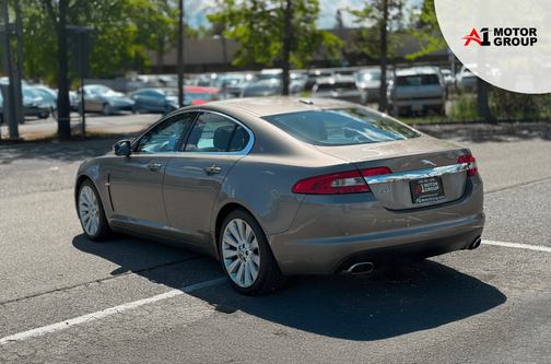 2009 Jaguar XF Premium Luxury