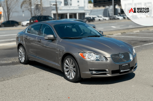 2009 Jaguar XF Premium Luxury