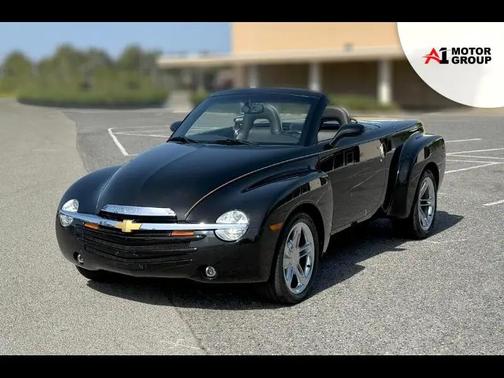 2005 Chevrolet SSR Base